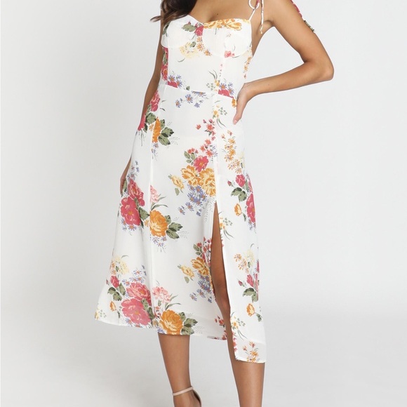 ShowPo. White Floral Midi Dress Slit - Size Medium NWT - Picture 3 of 8